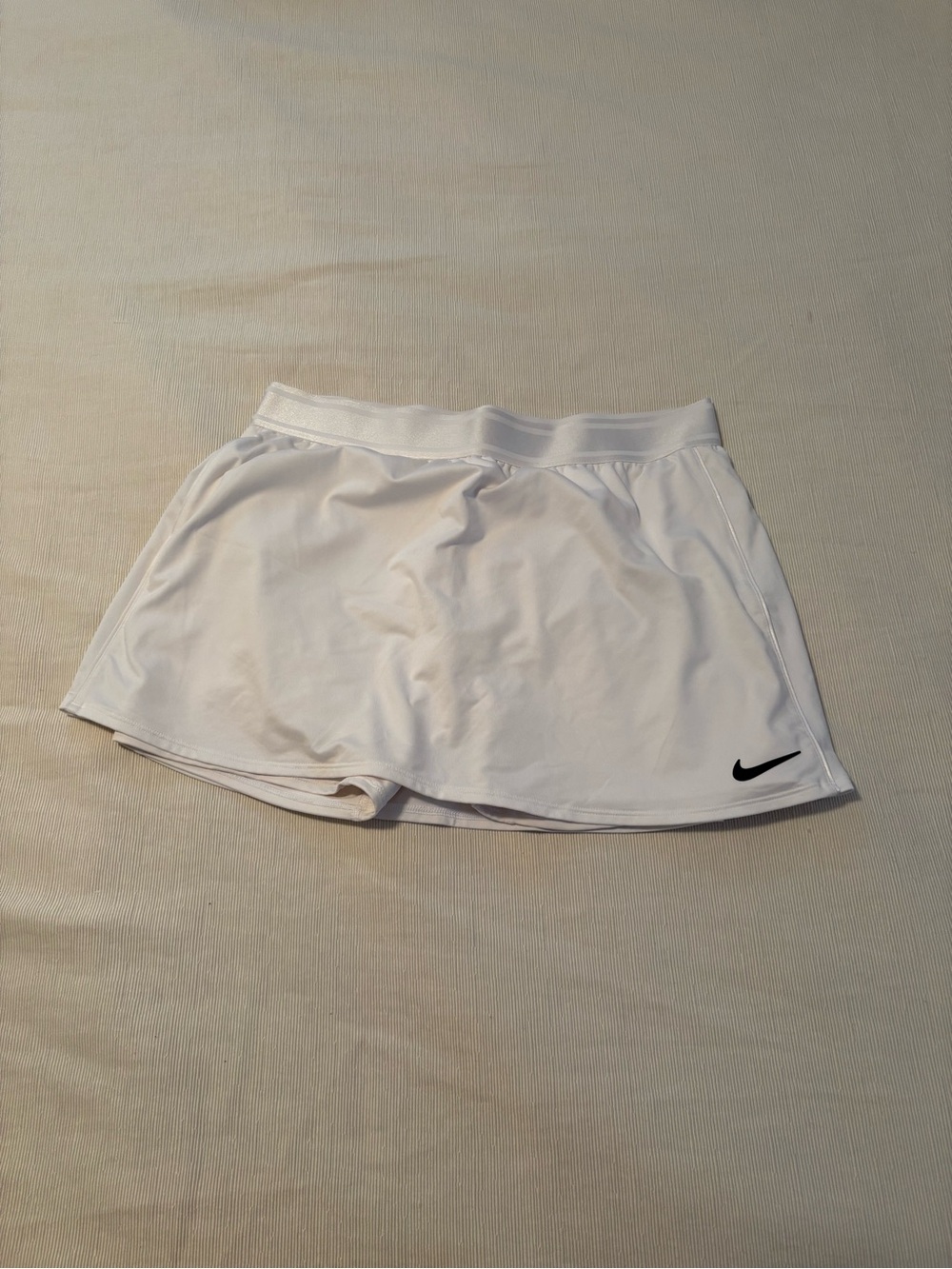 Nike White Women’s Tennis Skort with Black Swoosh
